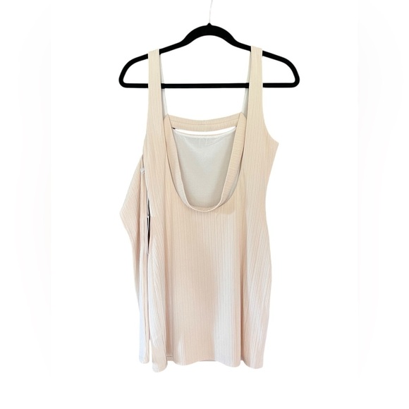 NWT Revolve Not Yours‎ to Keep Cream Bodycon Mini Dress - Size Small - Picture 5 of 6